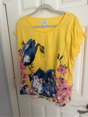 Studio Yellow Floral Short Sleeve Tee with Navy & Pink Accents